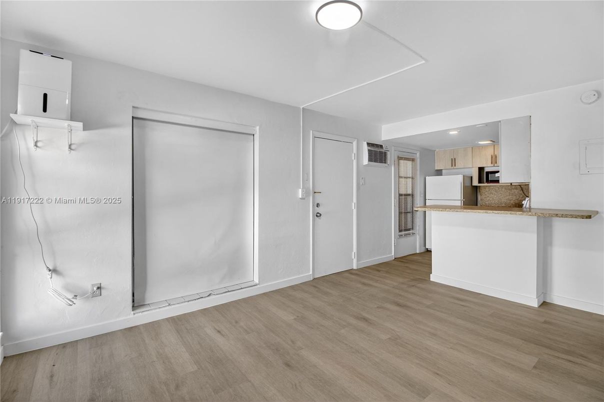 Empty room, Interior, Kitchen, Recessed Lighting, Wood Texture Flooring