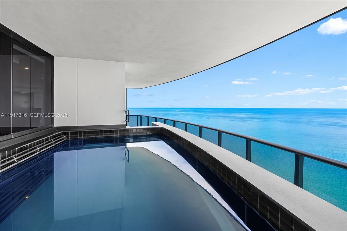 Water, Exterior, Pool, Other