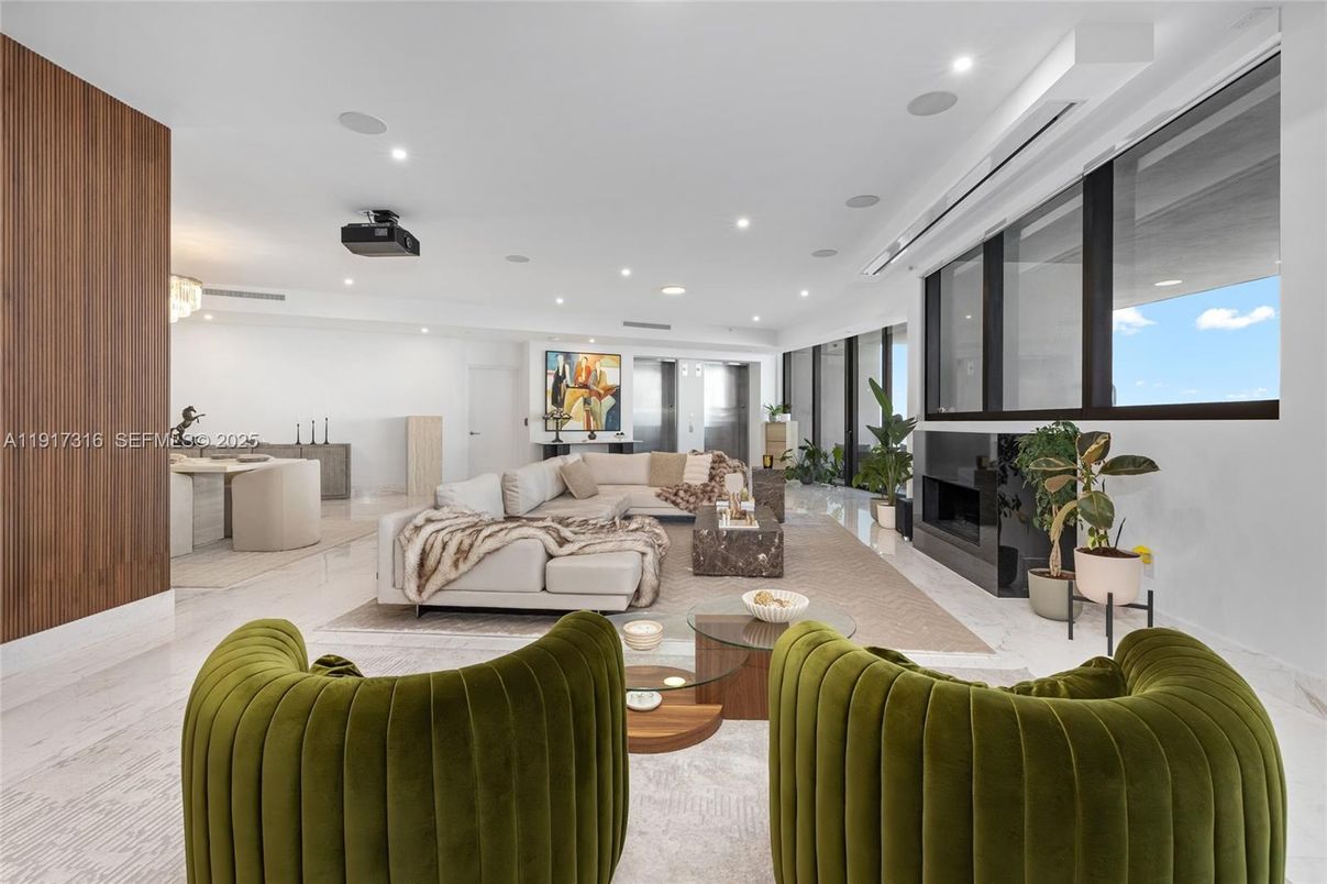 Fireplace, Interior, Living room, Recessed Lighting