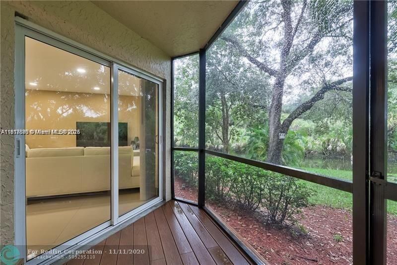 Interior, Sun Room, Wood Texture Flooring