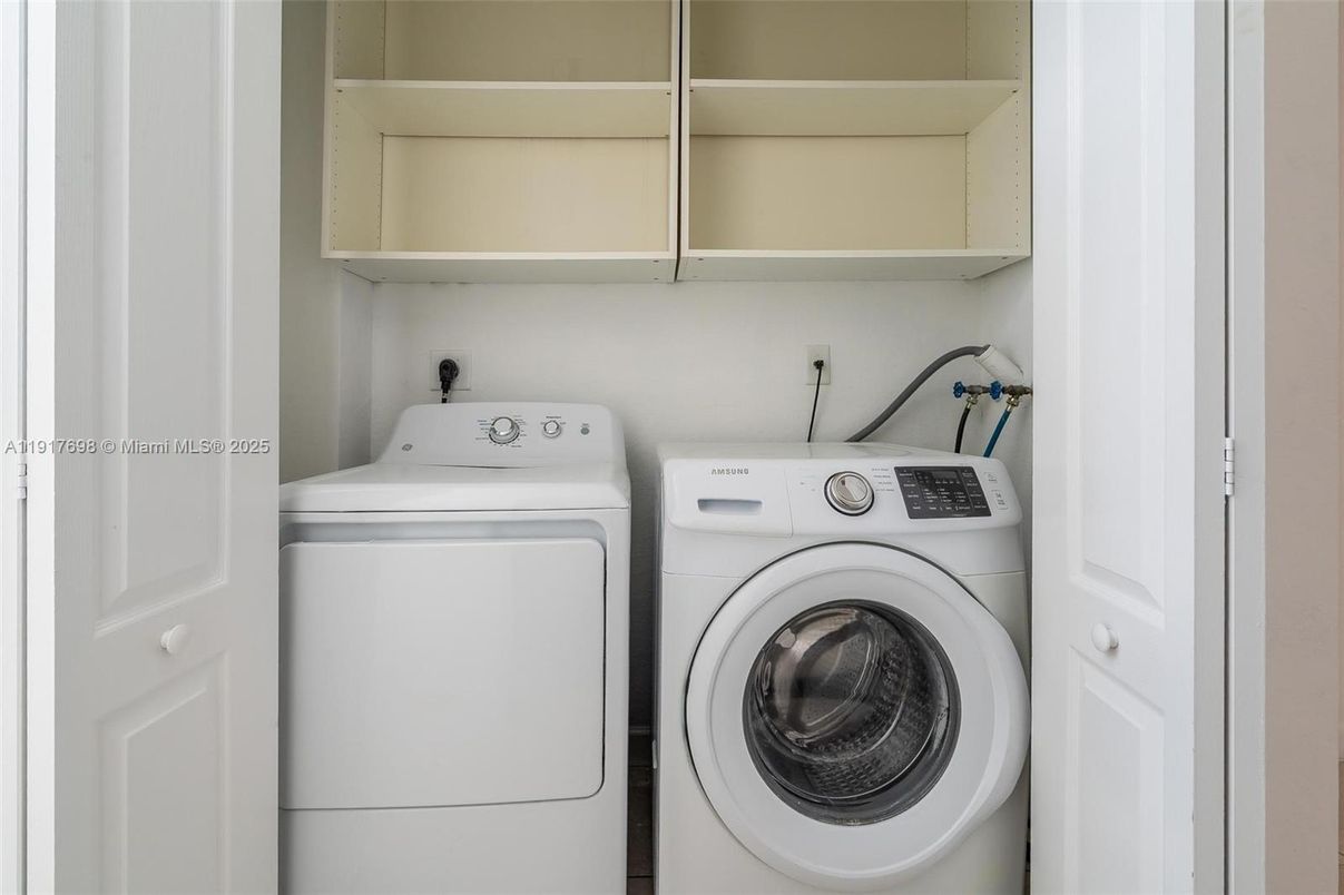 Interior, Utility Closets, Washer