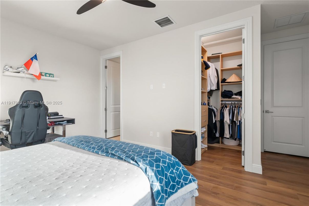 Bedroom, Interior, Wood Texture Flooring