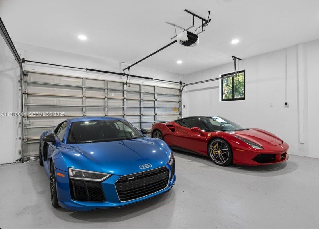 Garage, Interior, Recessed Lighting