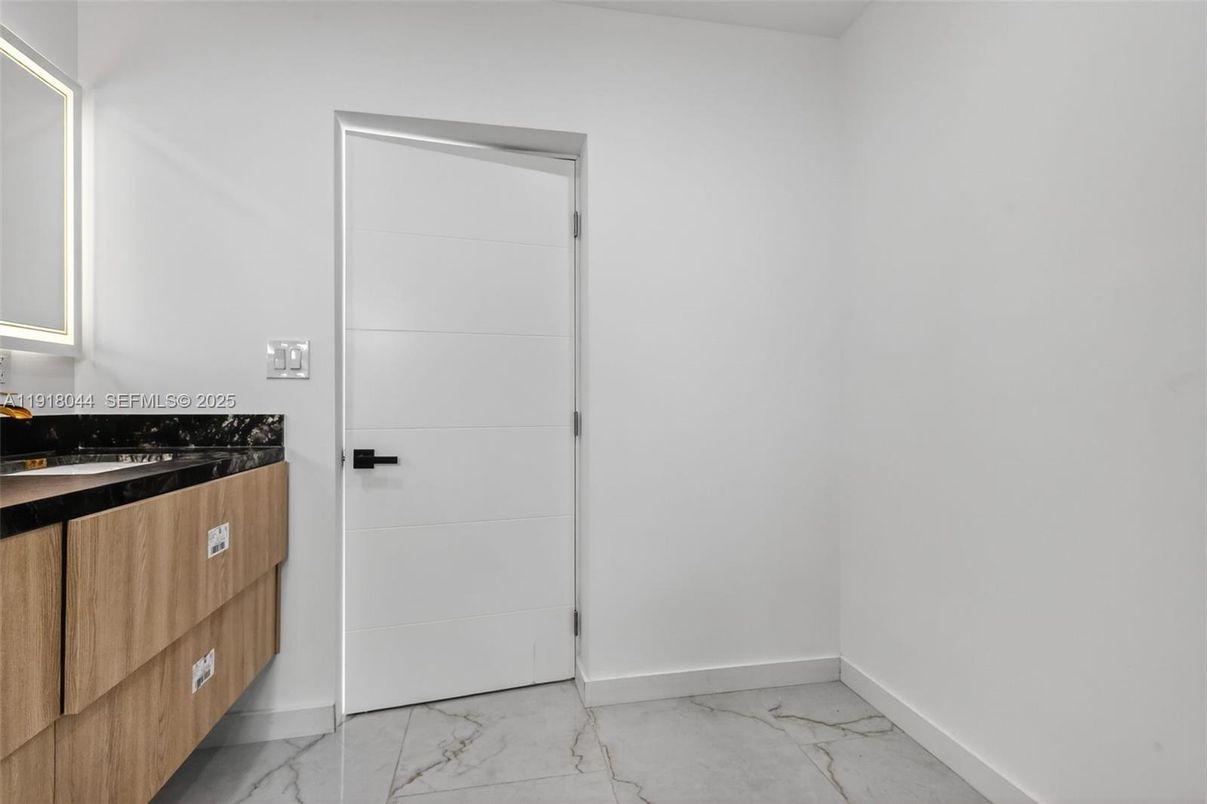 Interior, Kitchen, Marble