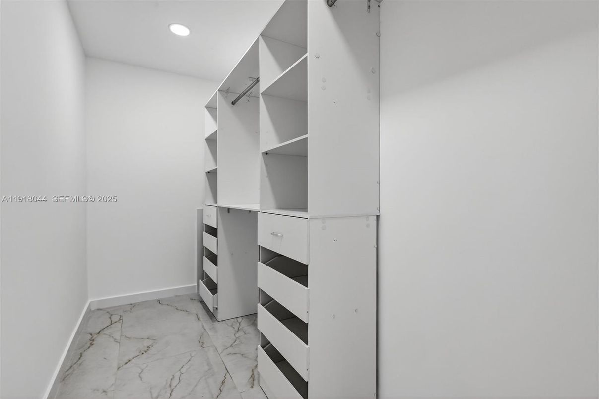 Interior, Marble, Recessed Lighting, Walk-in Closets