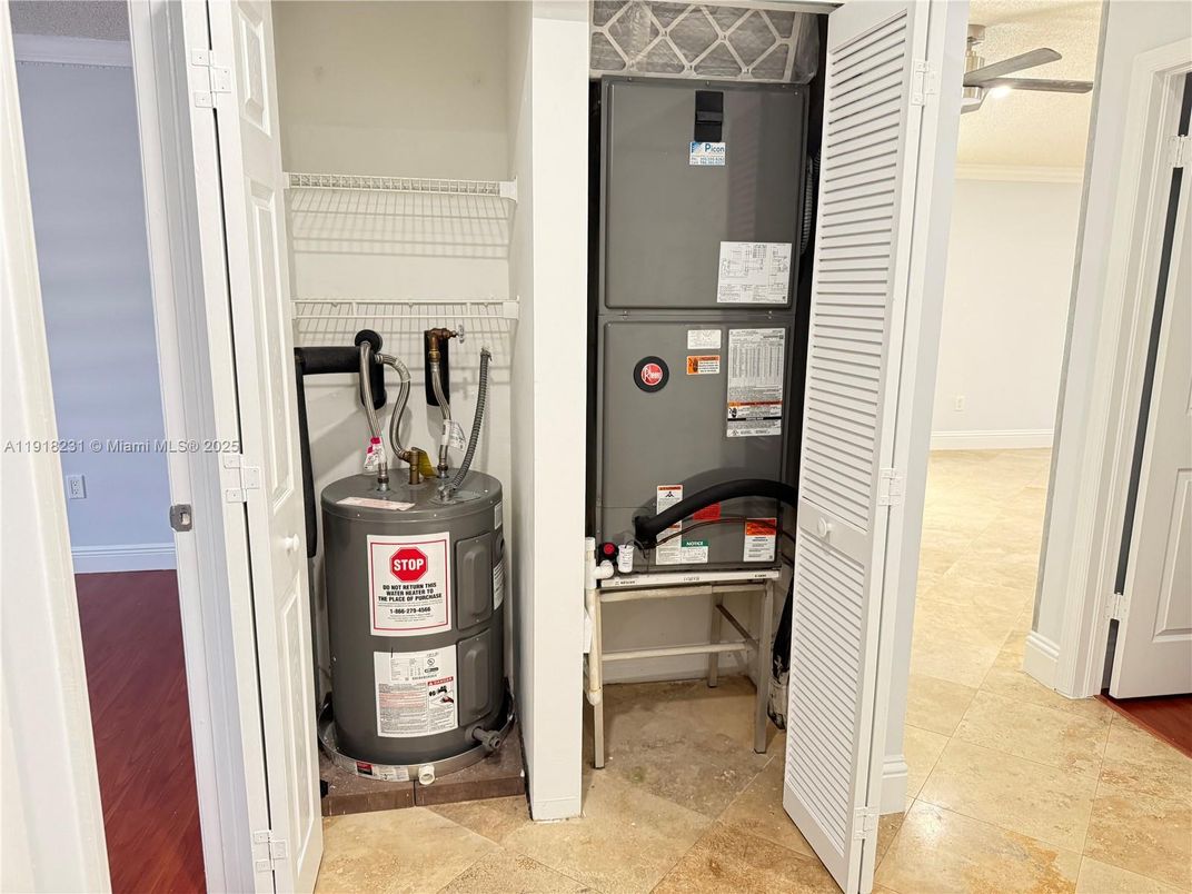 Interior, Utility Closets, Washer