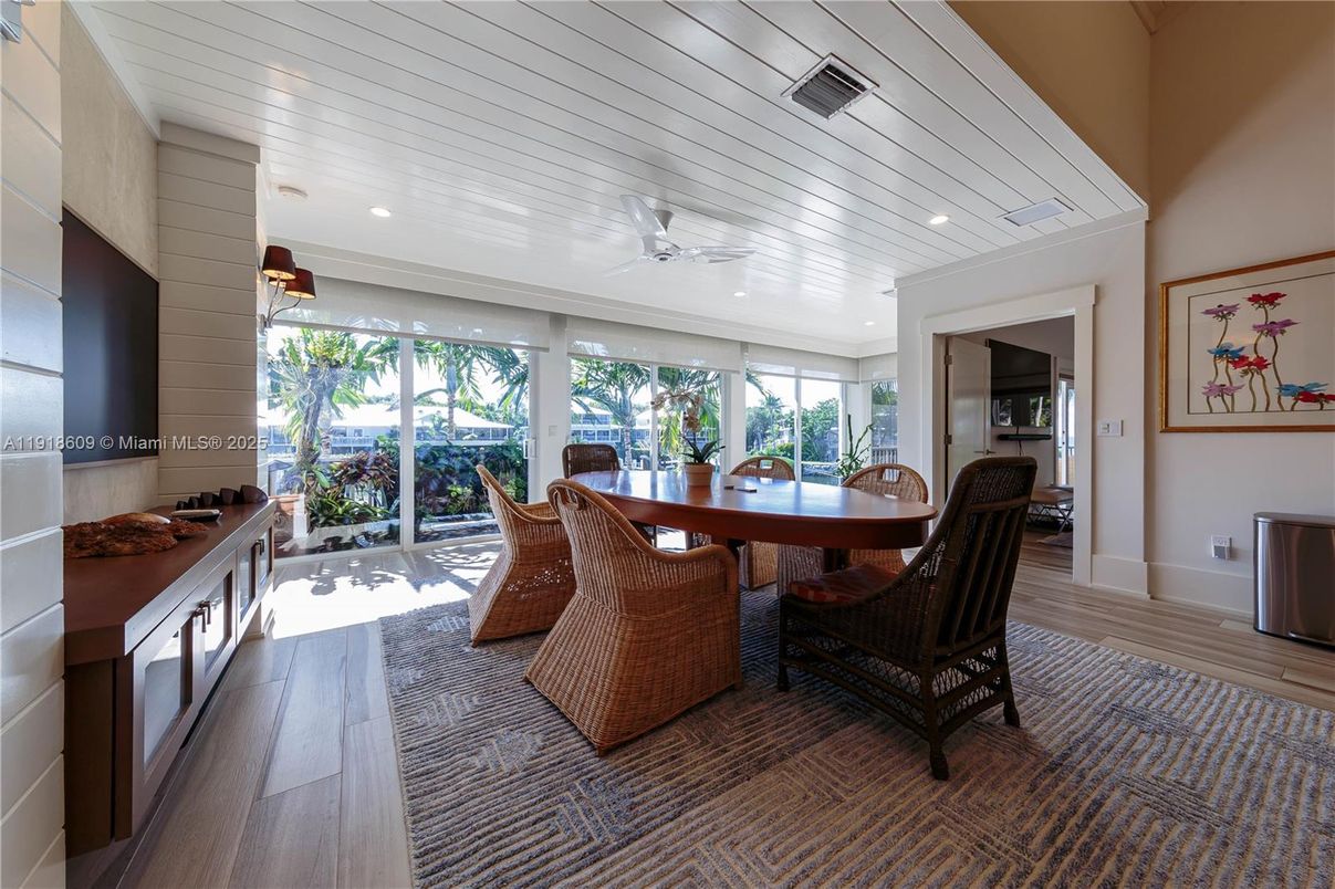 Dining room, Interior, Recessed Lighting, Wood Texture Flooring
