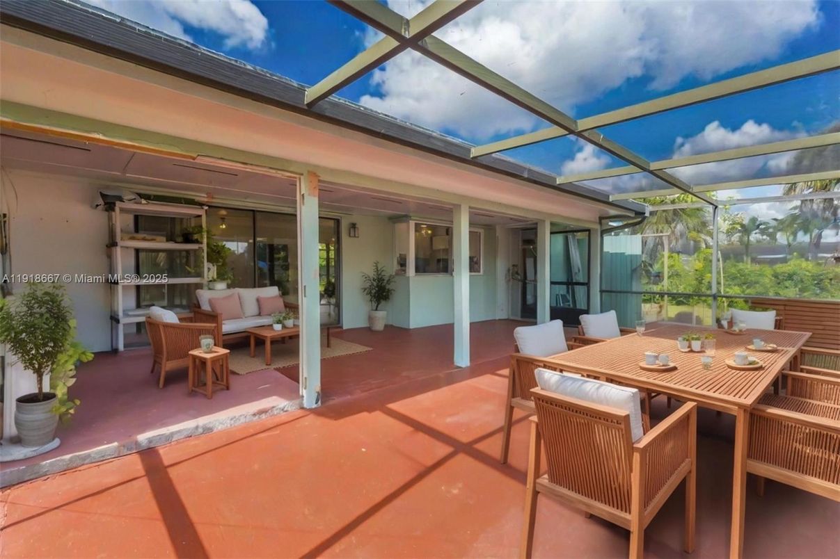 Dining room, Glass Ceilings, Interior, Sun Room