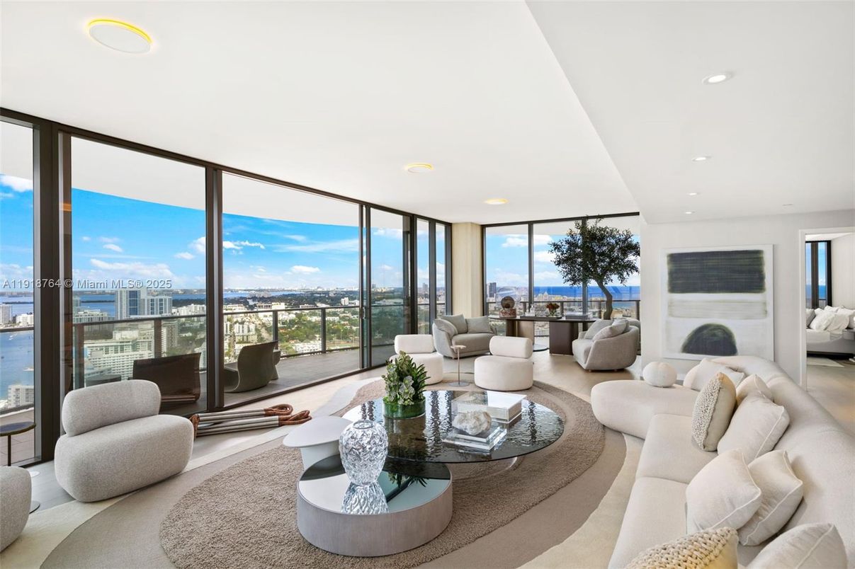 Interior, Living room, Recessed Lighting, Water