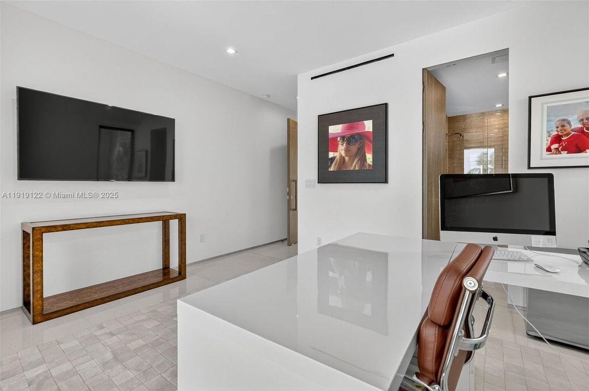 Home Office, Interior, Recessed Lighting