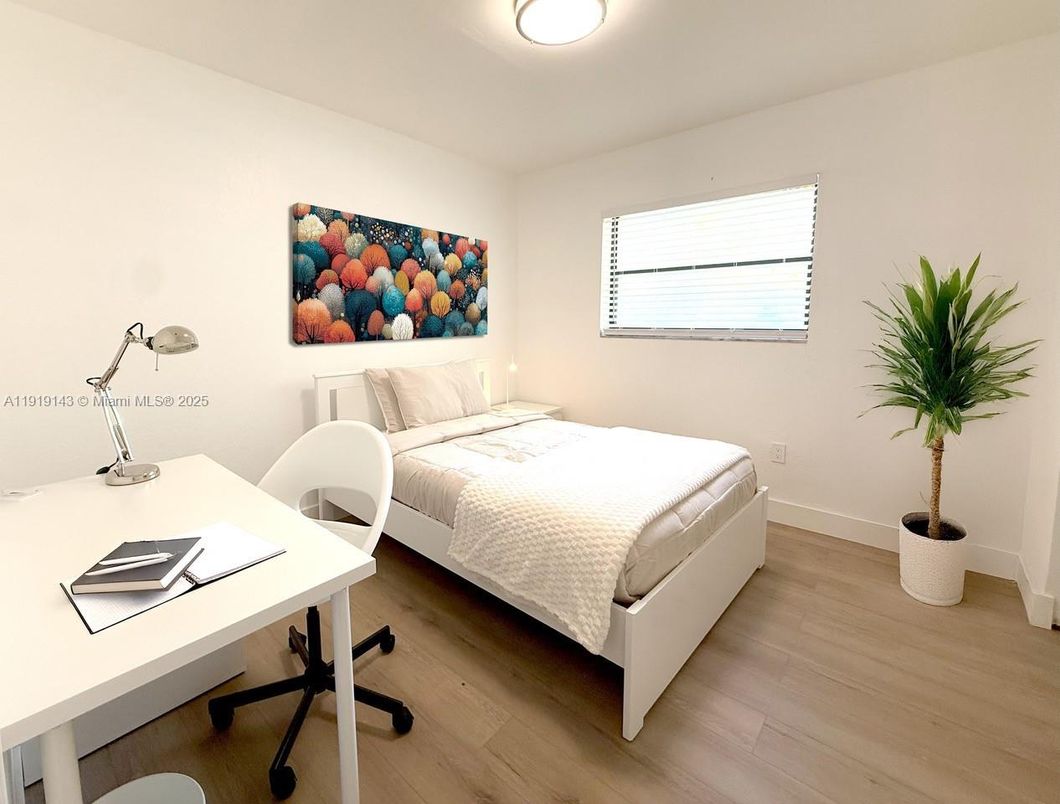 Bedroom, Home Office, Interior, Wood Texture Flooring