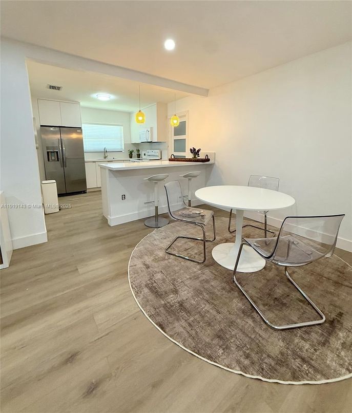 Interior, Kitchen, Pendant Lights, Recessed Lighting, Wood Texture Flooring