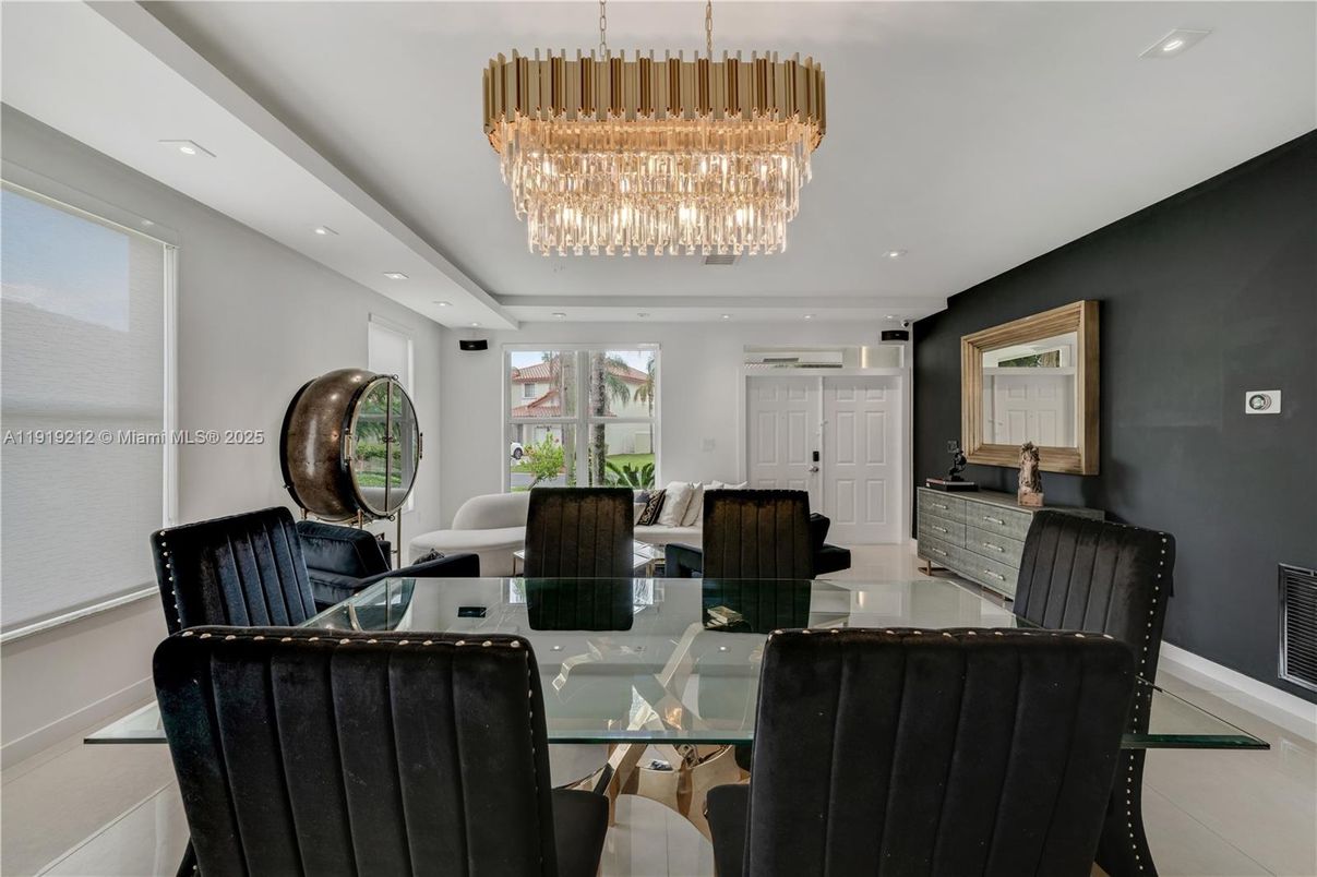 Chandelier, Dining room, Interior, Recessed Lighting