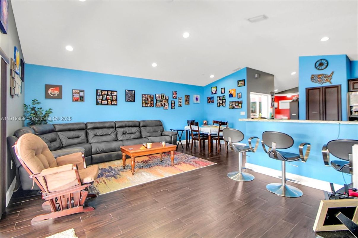 Dining room, Interior, Living room, Recessed Lighting, Wood Texture Flooring