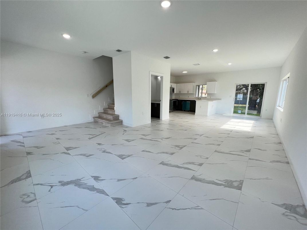 Empty room, Interior, Kitchen, Marble, Recessed Lighting