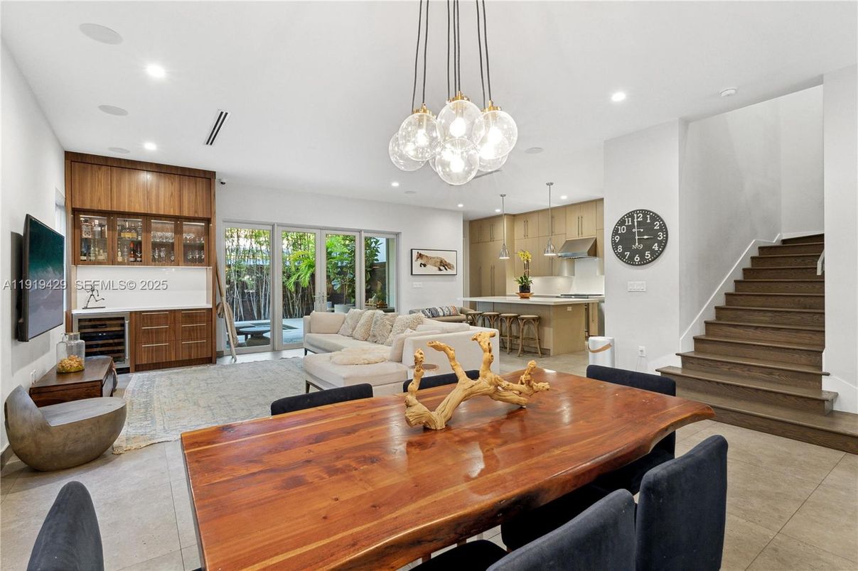 Dining room, Interior, Kitchen, Living room, Pendant Lights, Recessed Lighting