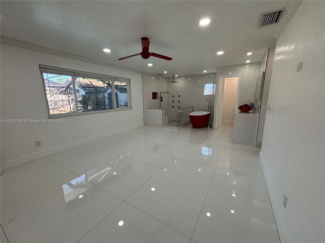 Interior, Recessed Lighting