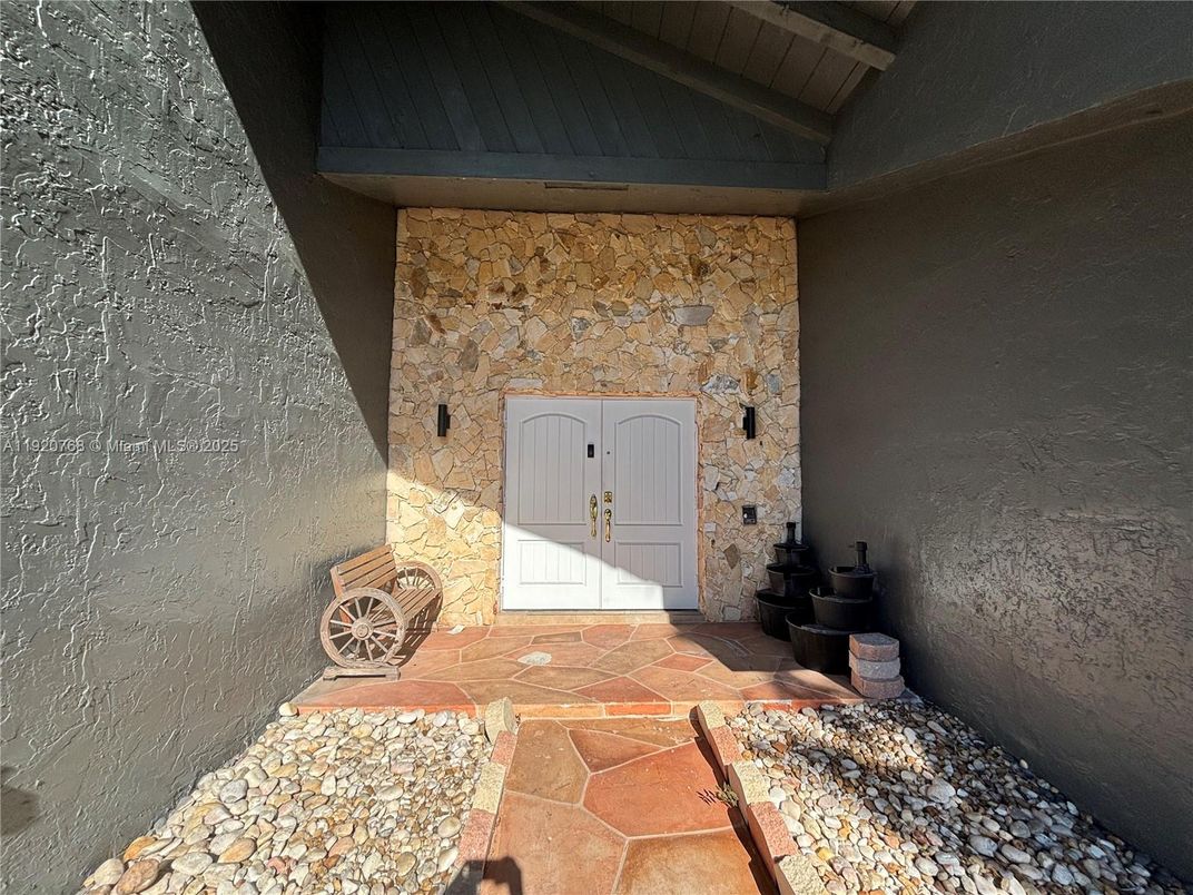 Exterior, Stone Walls