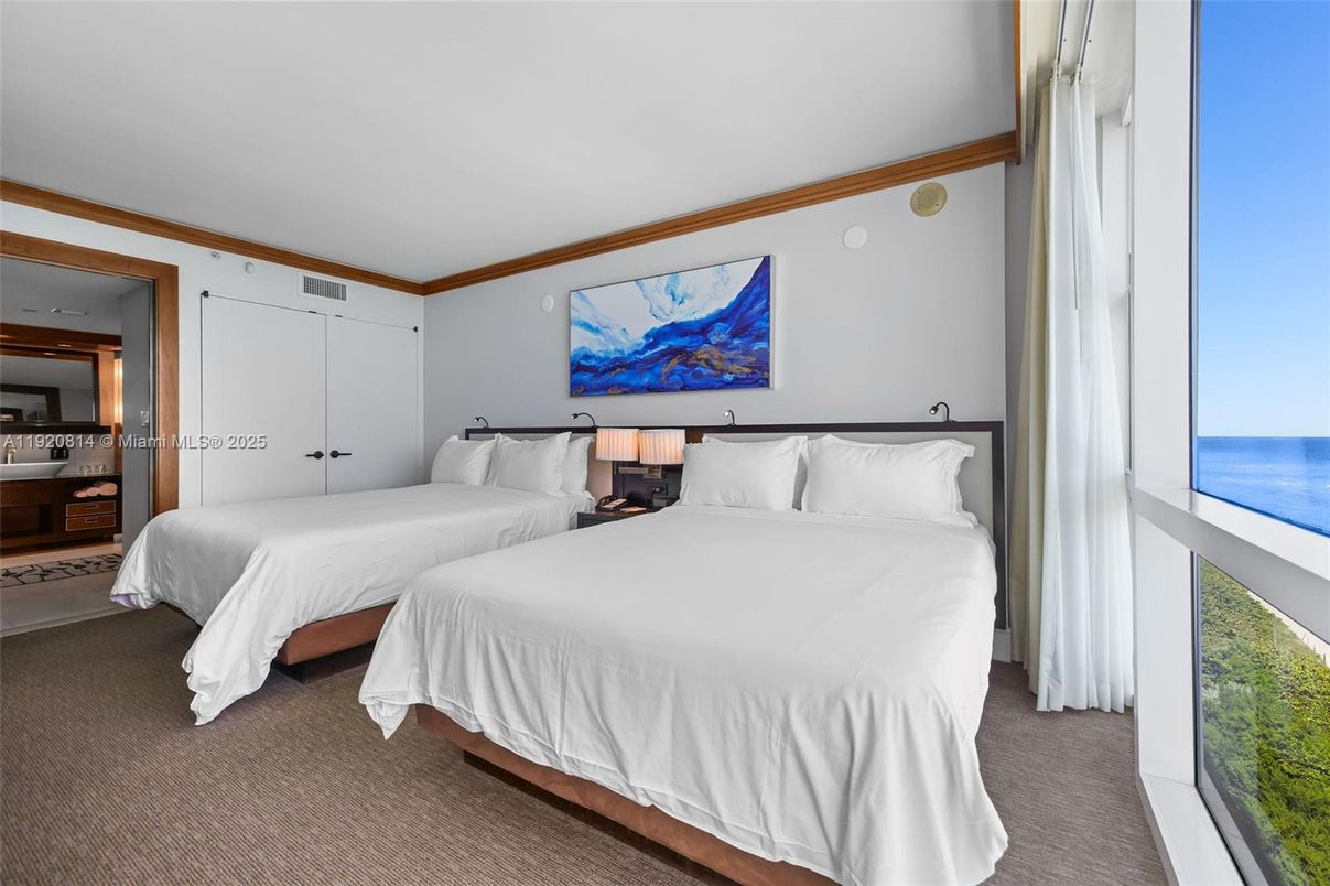 Bedroom, Interior, Water