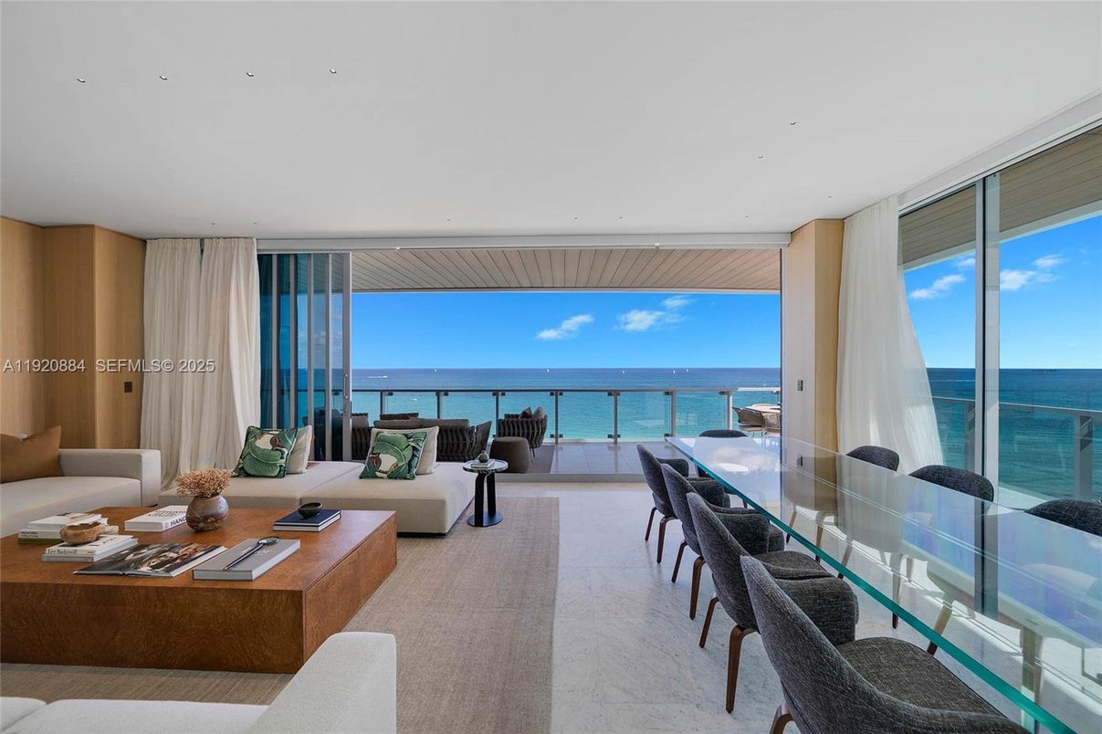 Dining room, Interior, Living room, Water