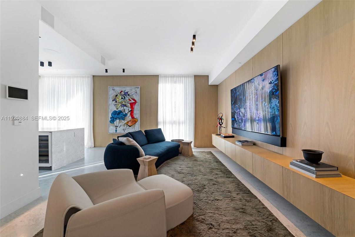 Interior, Living room