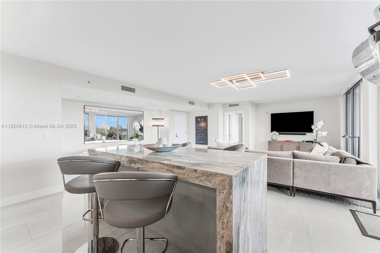 Interior, Kitchen, Living room