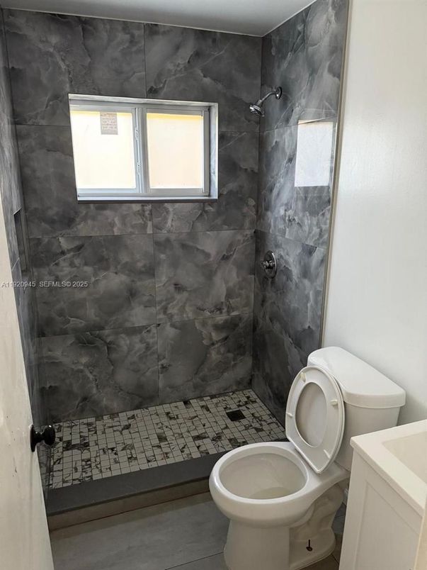 Bathroom, Interior, Marble Walls