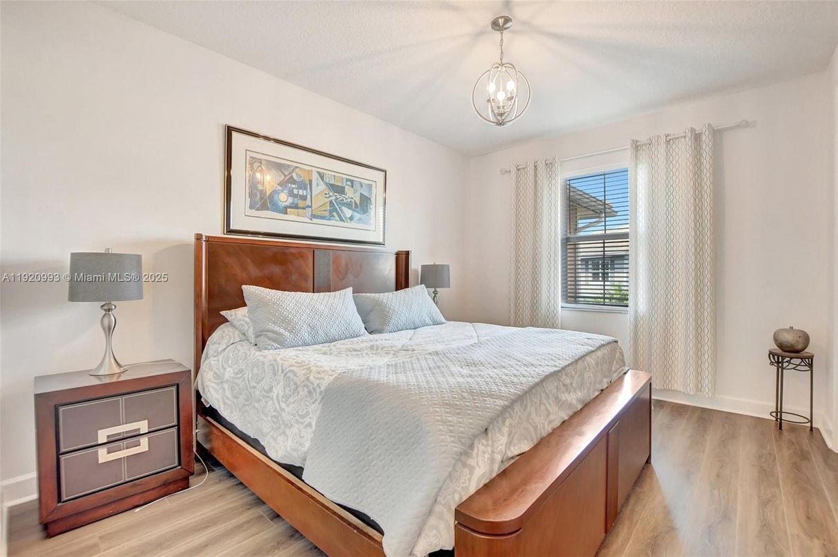 Bedroom, Interior, Pendant Lights, Wood Texture Flooring