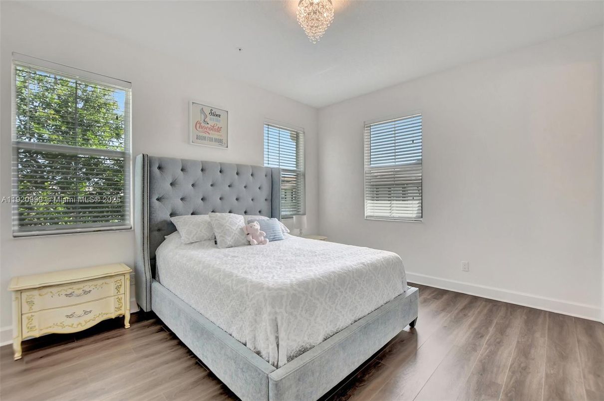 Bedroom, Chandelier, Interior, Wood Texture Flooring