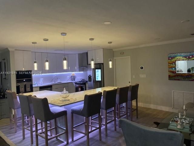 Interior, Kitchen, Pendant Lights, Recessed Lighting, Wood Texture Flooring