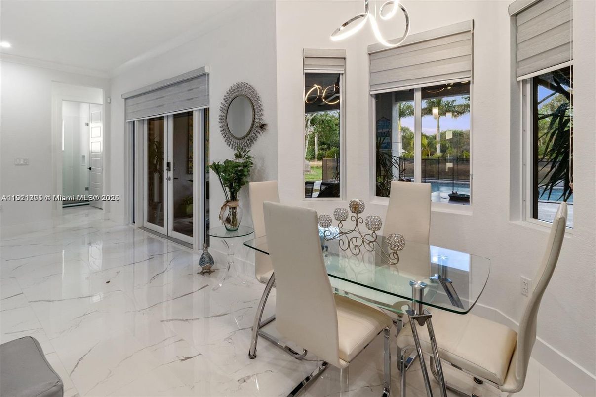 Dining room, Interior, Marble, Recessed Lighting