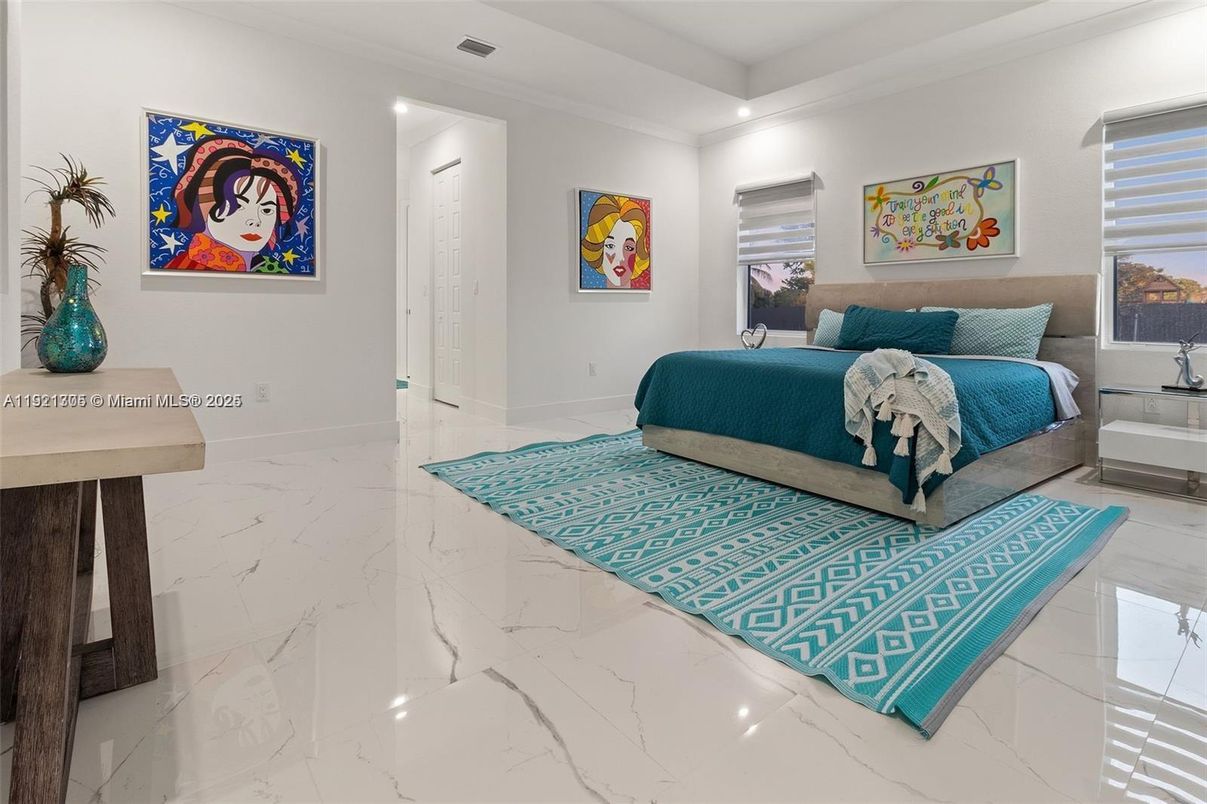 Bedroom, Interior, Marble, Recessed Lighting