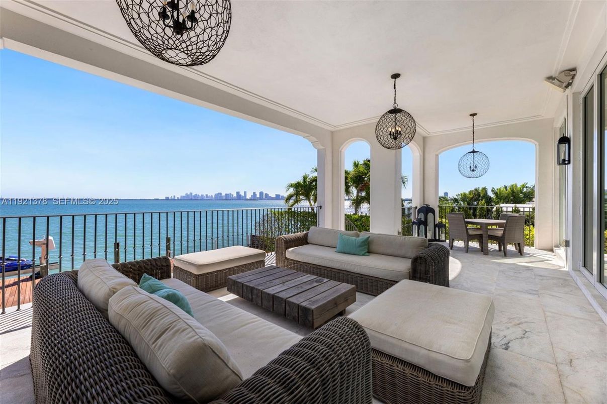 Water, Exterior, Interior, Dining room, Other