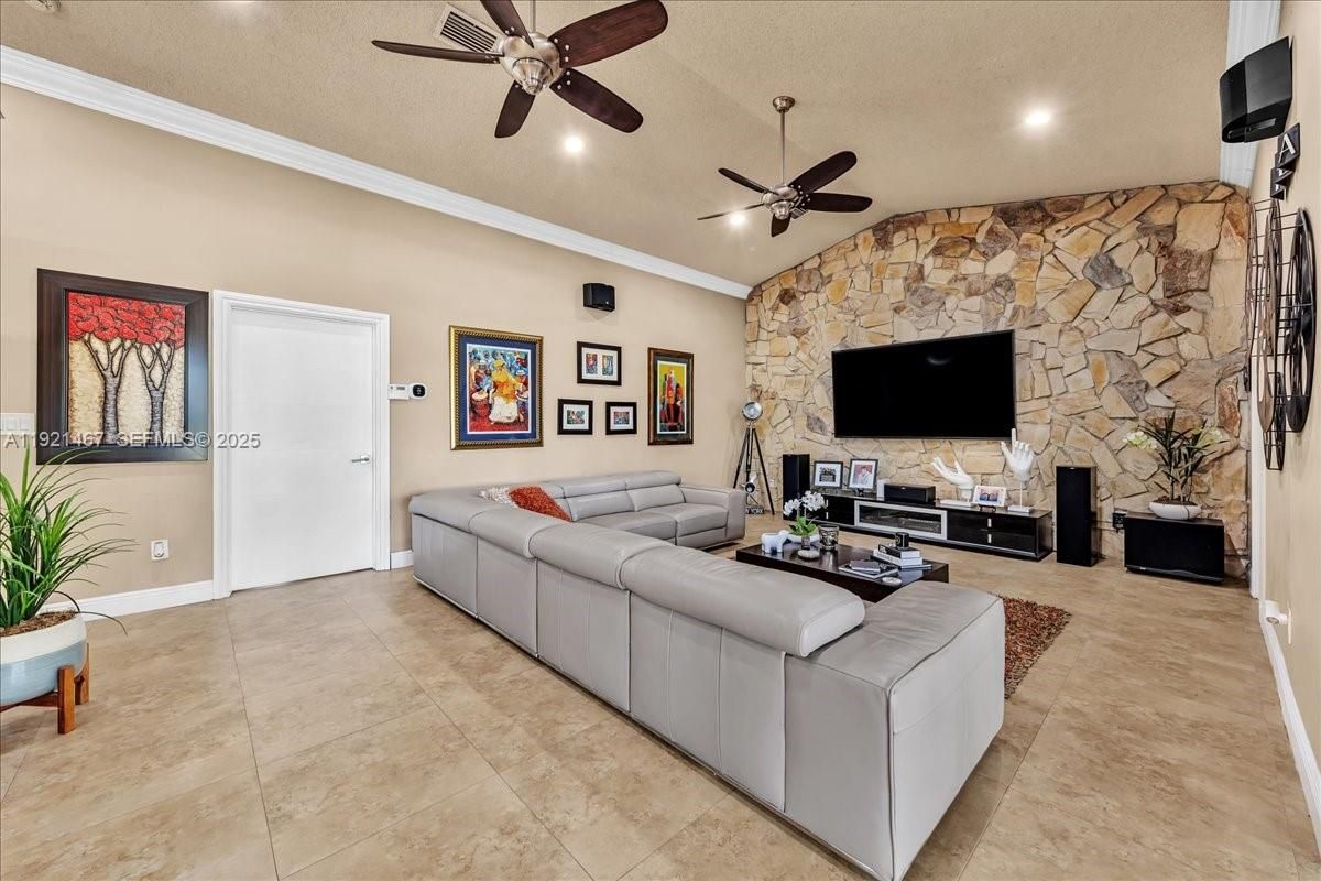 Interior, Living room, Recessed Lighting, Stone Walls