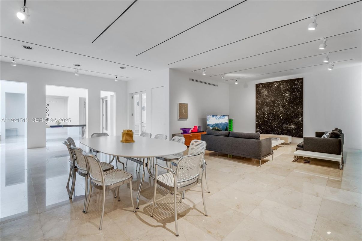 Dining room, Interior, Living room