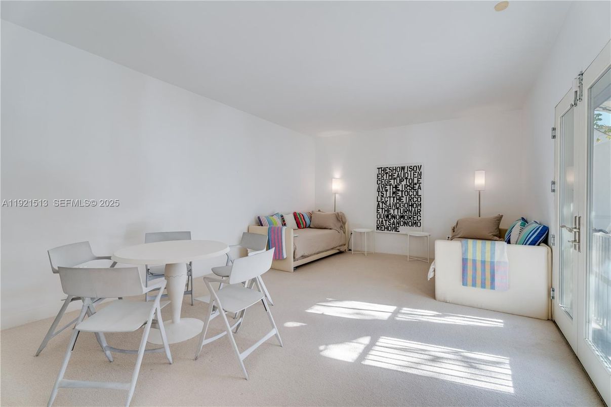 Dining room, Interior, Living room