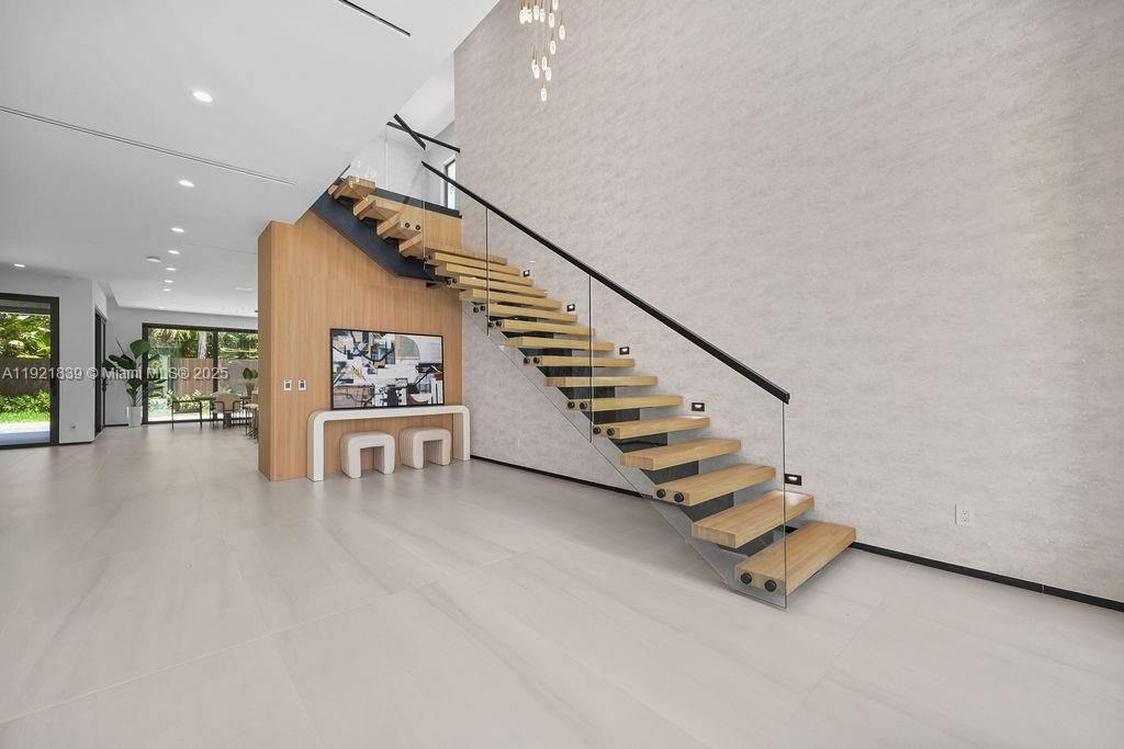 Interior, Pendant Lights, Recessed Lighting, Wooden Walls