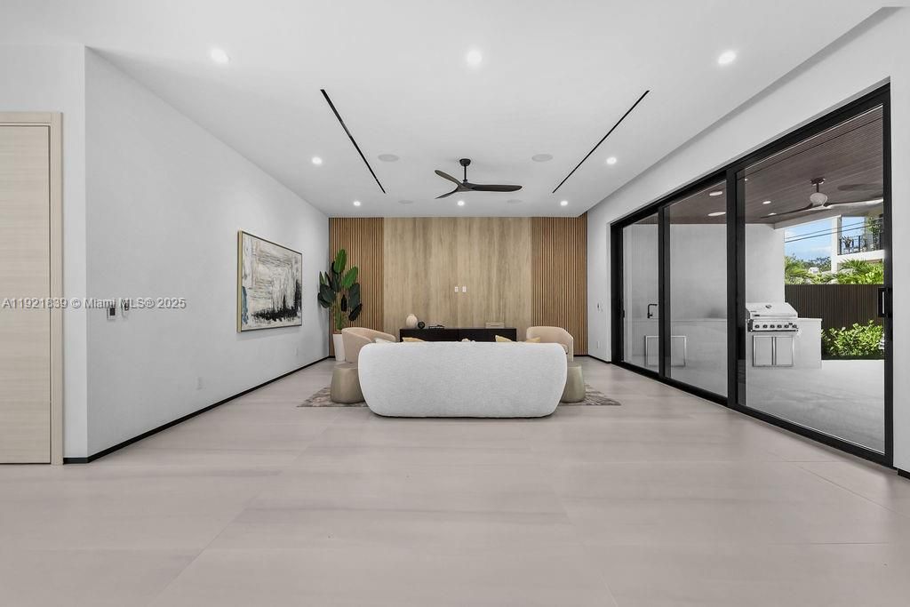 Interior, Living room, Recessed Lighting, Wooden Walls