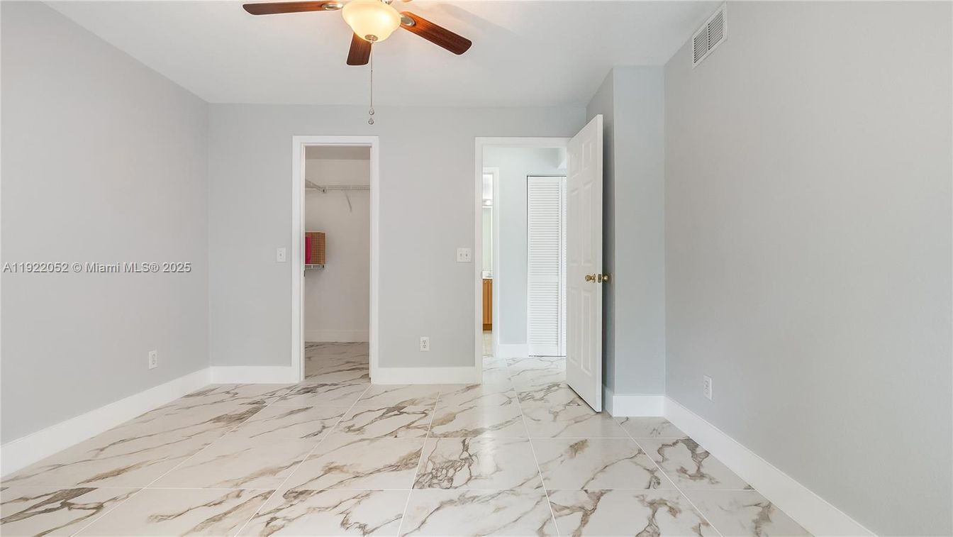Empty room, Interior, Marble