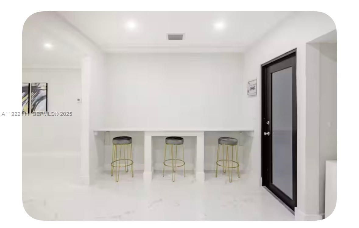 Interior, Recessed Lighting