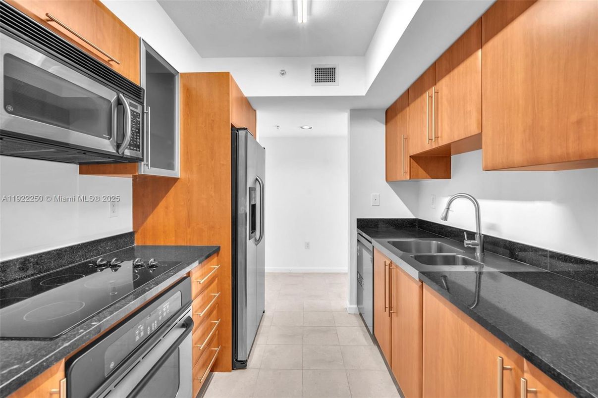 Interior, Kitchen, Recessed Lighting