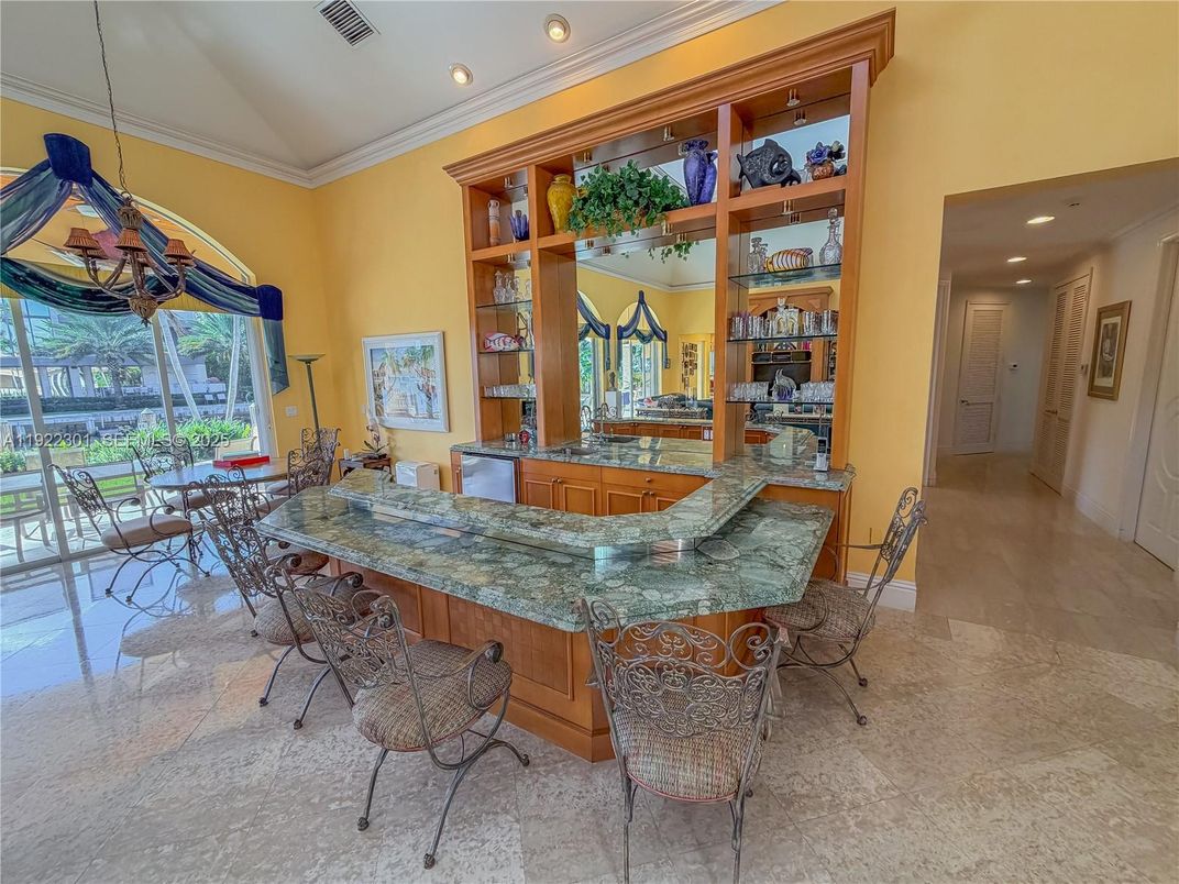 Dining room, Interior, Recessed Lighting
