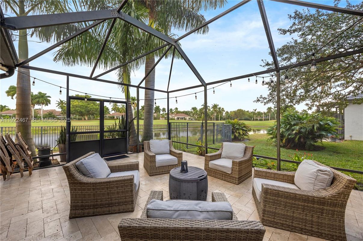 Glass Ceilings, Interior, Sun Room, Water