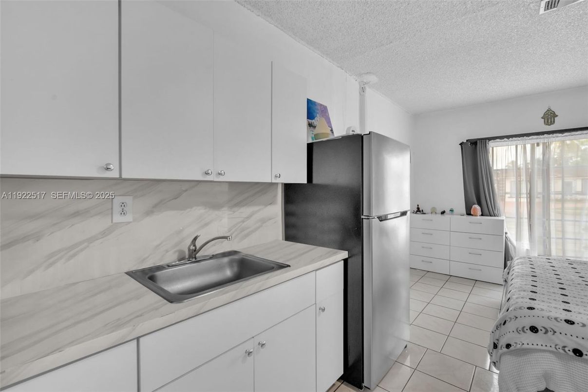 Interior, Kitchen, Marble Walls