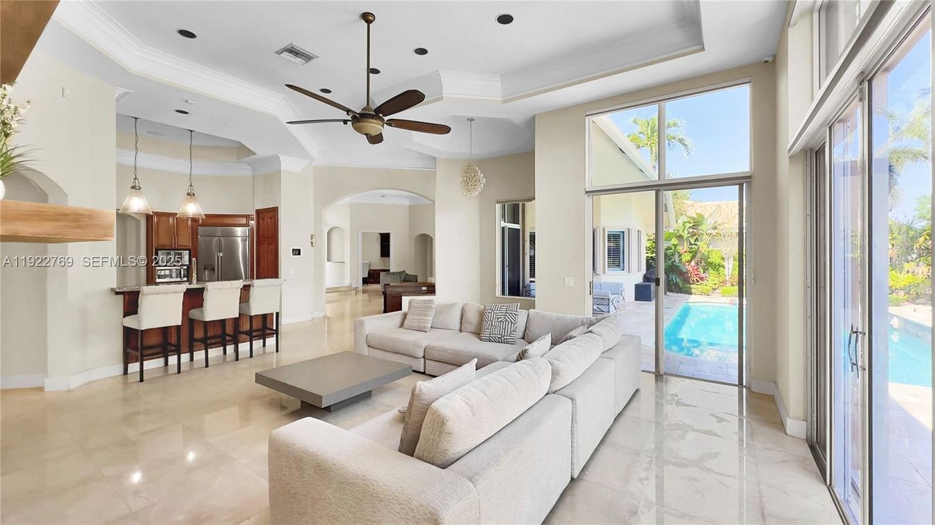 Interior, Kitchen, Living room, Marble, Pendant Lights, Recessed Lighting, Stainless Steel Appliances