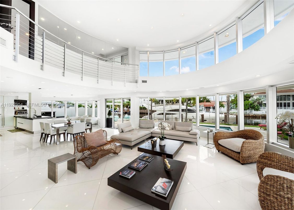 Dining room, Interior, Living room, Recessed Lighting