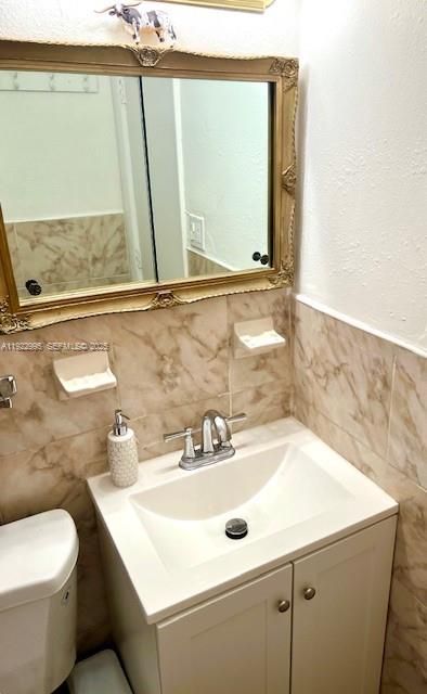 Bathroom, Interior, Marble Walls