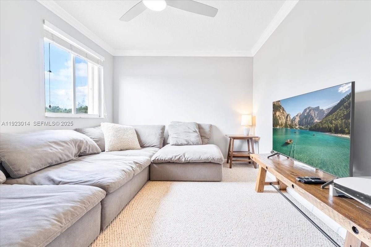 Bedroom, Interior, Living room