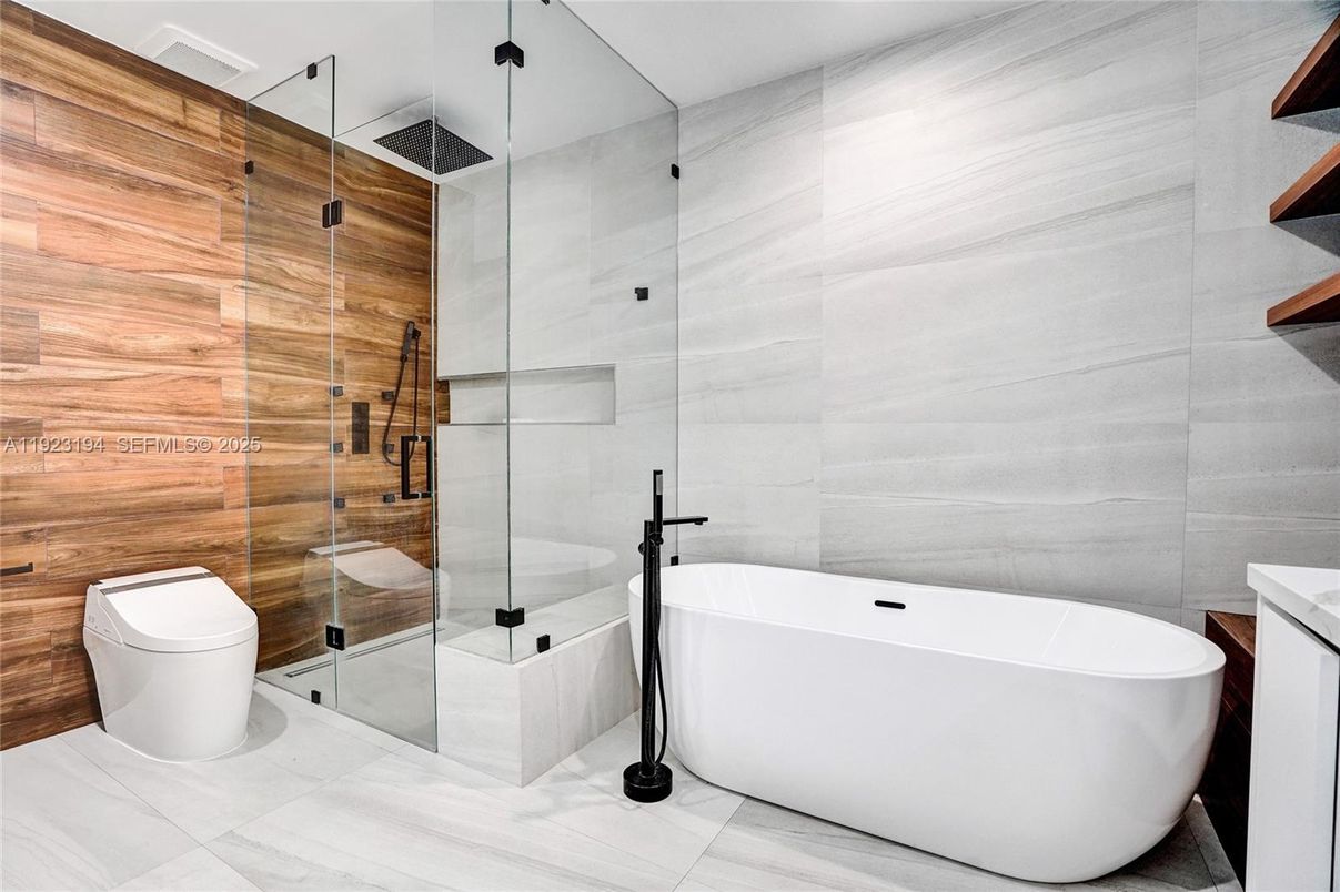 Bathroom, Free Standing Baths, Glass Shower, Interior, Wooden Walls