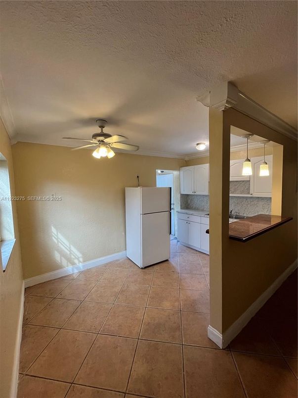 Interior, Kitchen, Pendant Lights